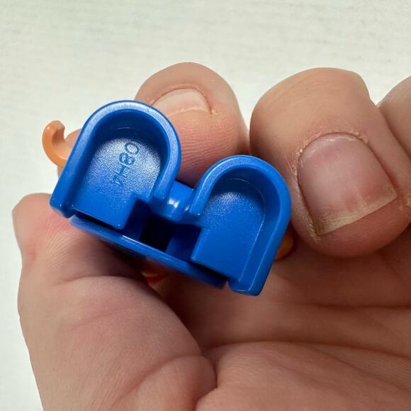 Duplo Child Boy Red Baseball Cap Hat Number 8 Shirt Figure Only LEGO - Picture 7 of 7